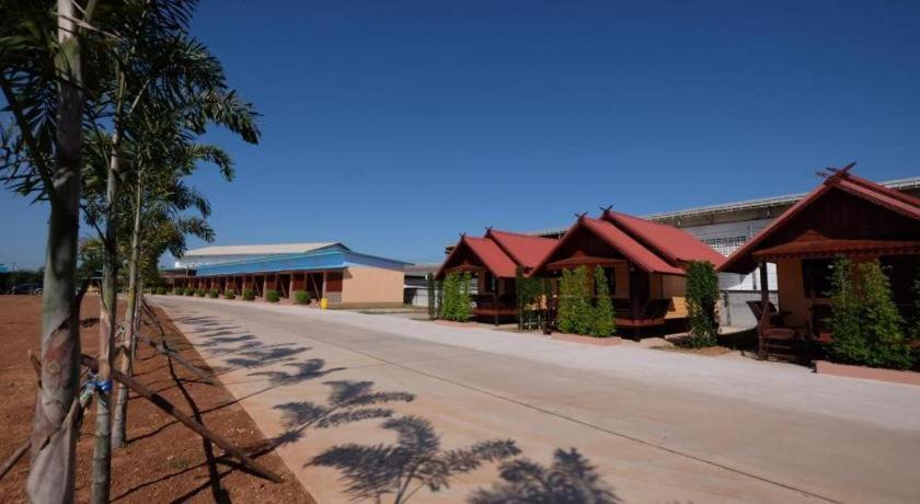 Prakaithong Hotel Amphoe Sawang Daen Din Exterior photo